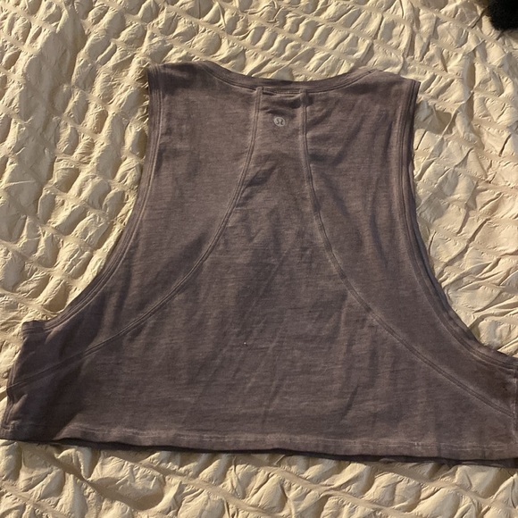 NWOT LuluLemon Athletic Tank 🏃🏻‍♀️ - Picture 3 of 4